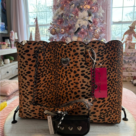 Betsey Johnson Handbags - Betsey Johnson Cheetah Print Tote with Black Accents